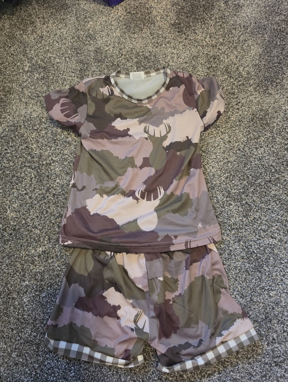 Girls' Camo Deer Short Set